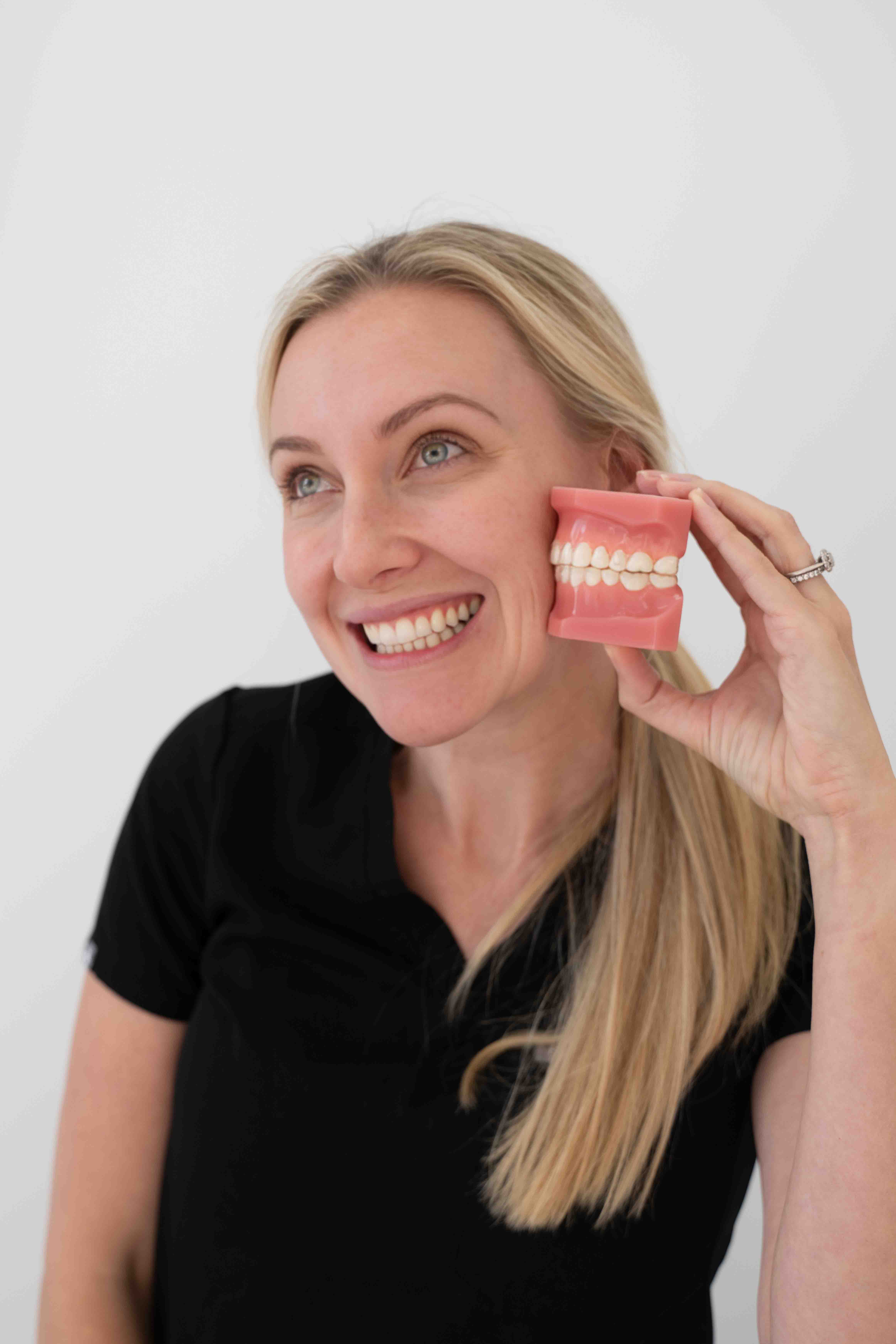 Dr Lizzie Dove, Gold Coast dentist